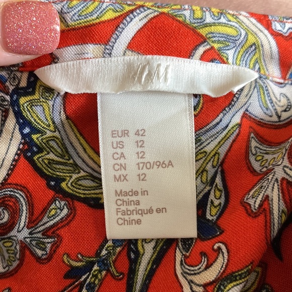 Dress - Picture 3 of 3